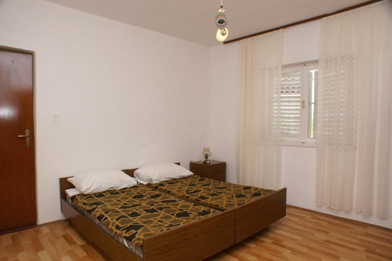 Apartments By The Sea Grebastica, Sibenik - 4207 Екстериор снимка
